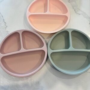 Set of Three Silicone Divided Plates and matching bibs.